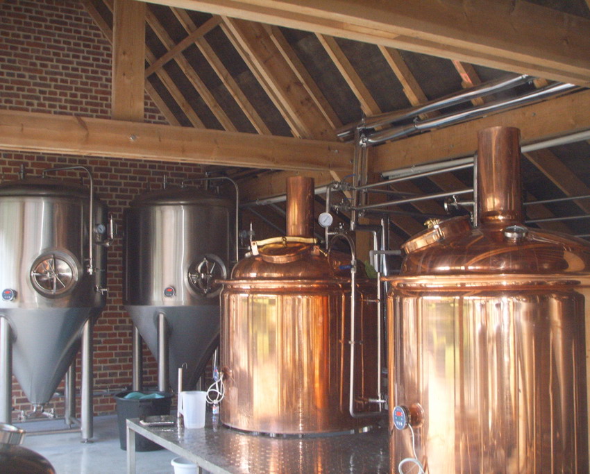 酒店型乐竞官方版网站登录入口